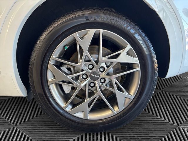2024 Genesis GV70 2.5T