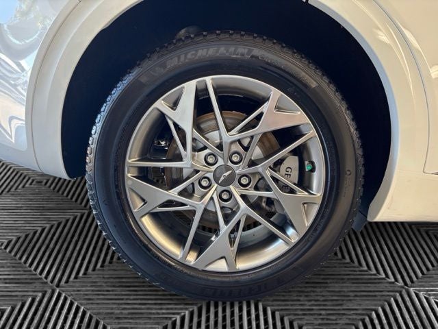 2024 Genesis GV70 2.5T