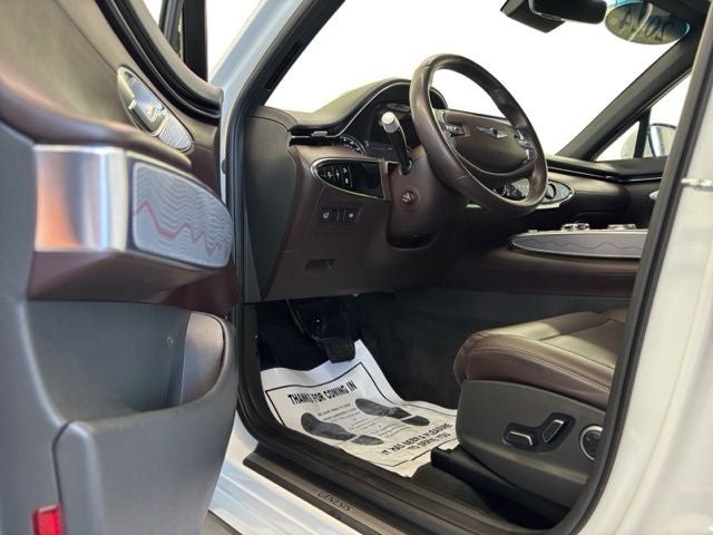 2024 Genesis GV70 2.5T