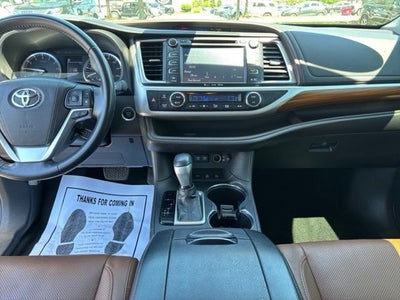 2017 Toyota Highlander Limited