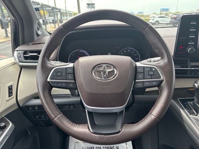 2021 Toyota Sienna Platinum 7 Passenger