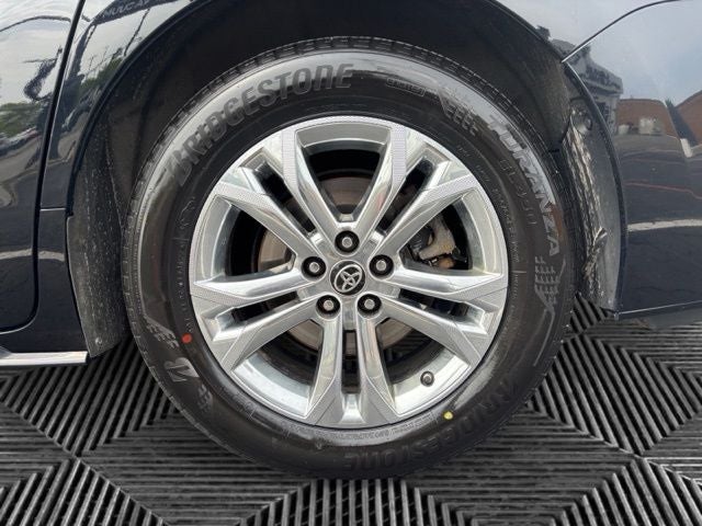 2021 Toyota Sienna Platinum 7 Passenger