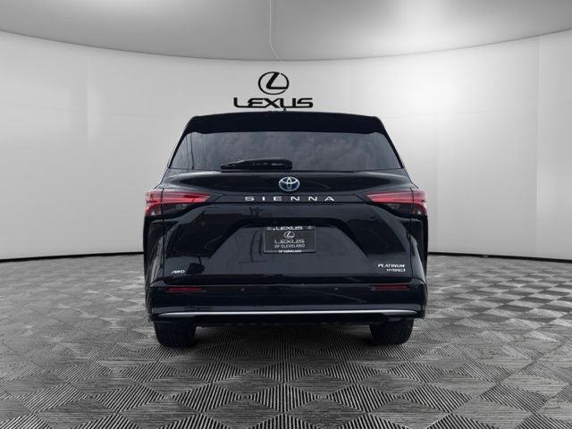 2021 Toyota Sienna Platinum 7 Passenger