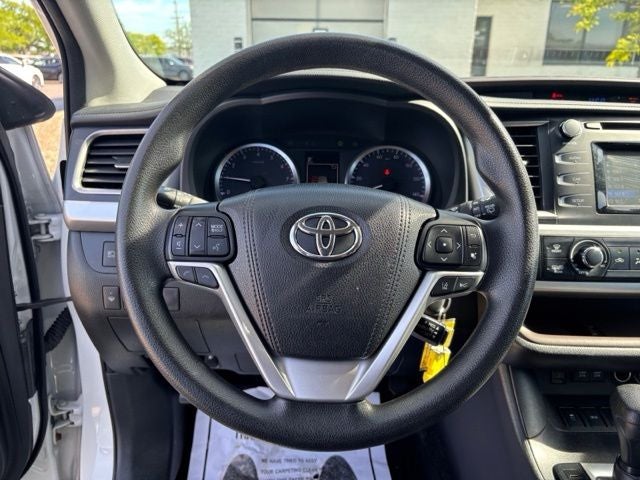 2018 Toyota Highlander LE