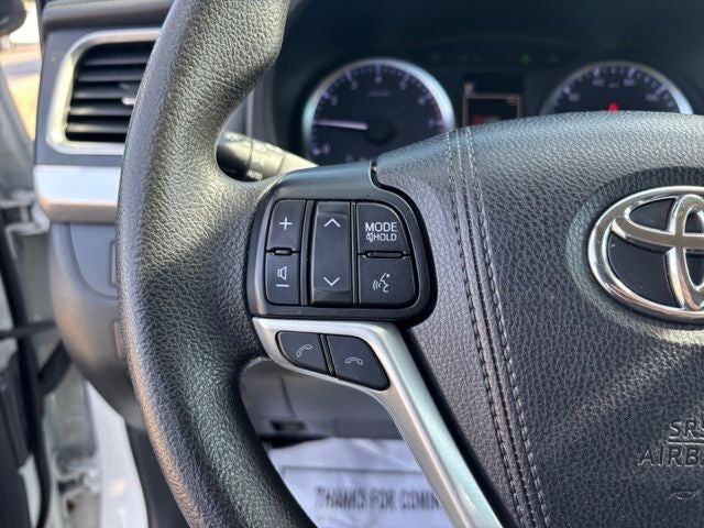 2018 Toyota Highlander LE
