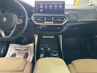 2024 BMW X4 xDrive30i