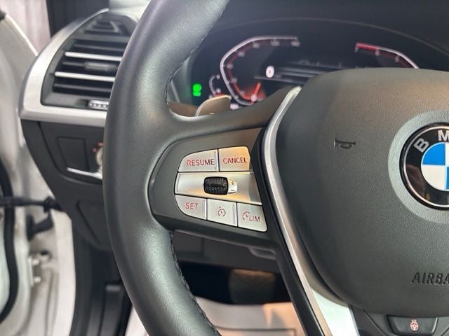 2024 BMW X4 xDrive30i