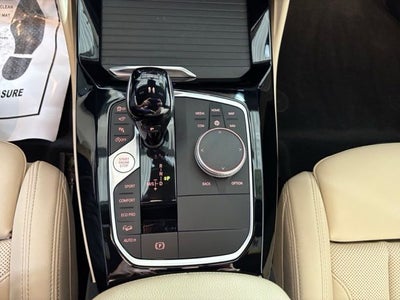 2024 BMW X4 xDrive30i