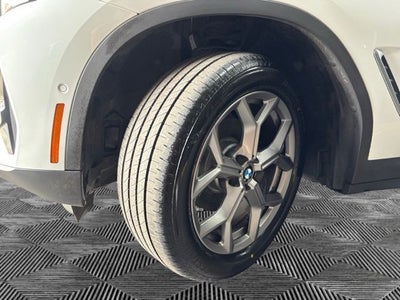 2024 BMW X4 xDrive30i