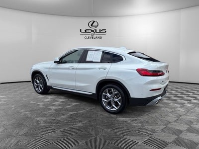 2024 BMW X4 xDrive30i