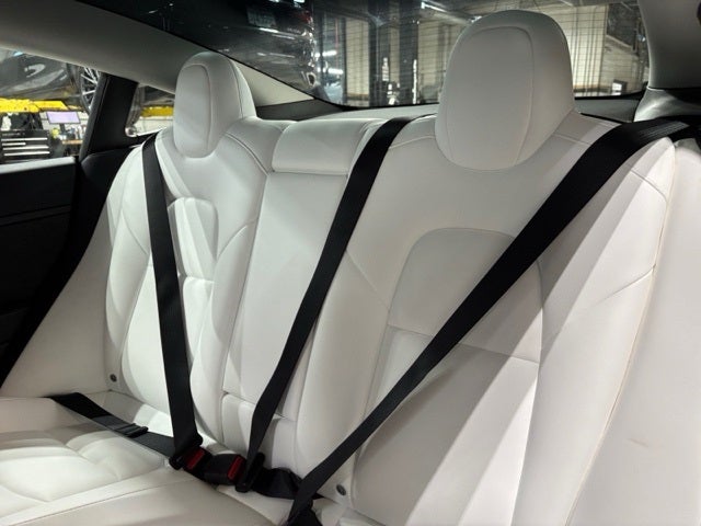 2022 Tesla Model 3 Base