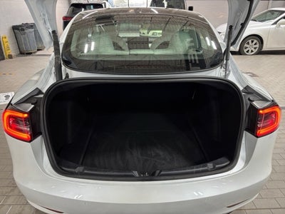 2022 Tesla Model 3 Base