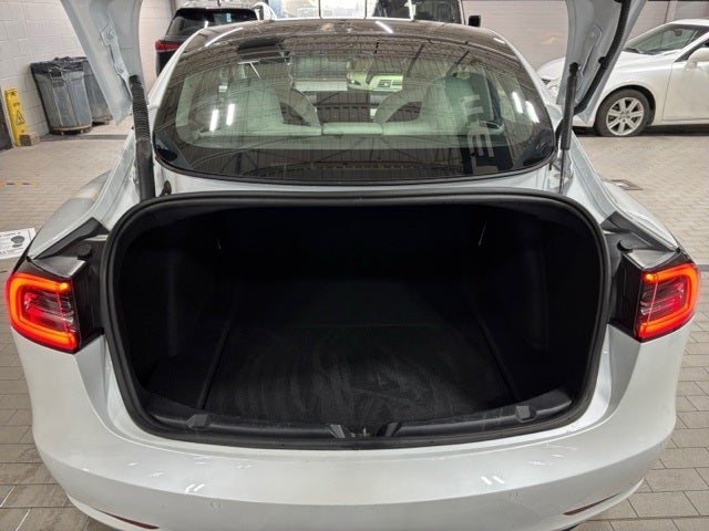 2022 Tesla Model 3 Base