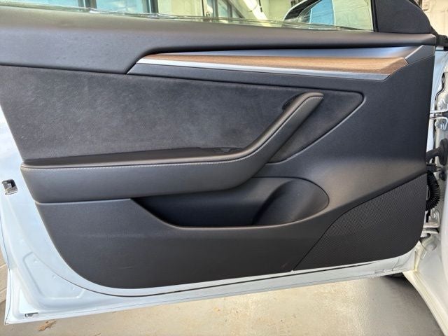 2022 Tesla Model 3 Base