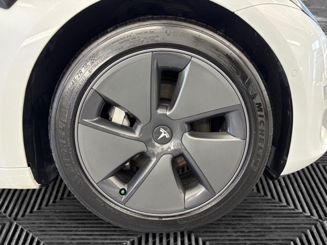 2022 Tesla Model 3 Base
