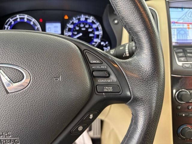2017 INFINITI QX50 Base