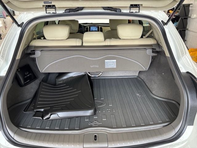 2017 INFINITI QX50 Base