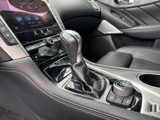 2017 INFINITI Q50 Red Sport 400
