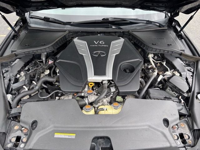 2017 INFINITI Q50 Red Sport 400