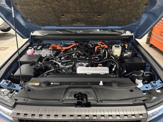 2025 Toyota Land Cruiser Base