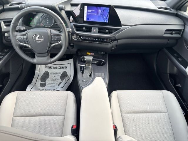 2023 Lexus UX 250h F SPORT Design