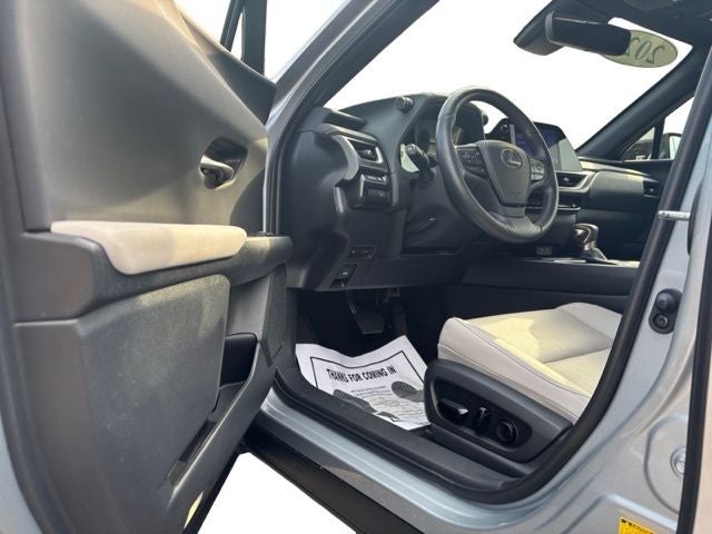 2023 Lexus UX 250h F SPORT Design