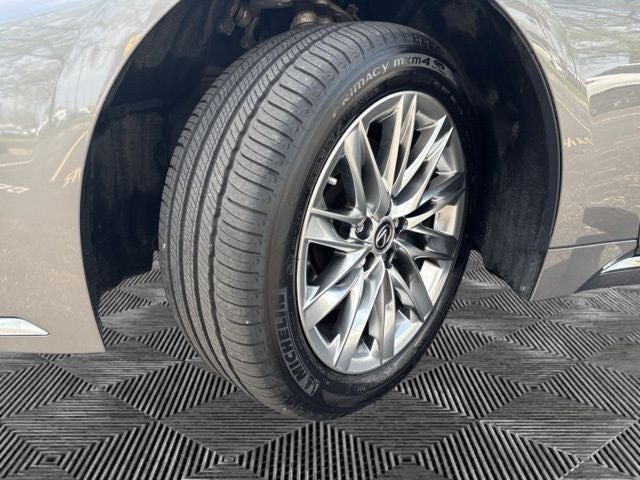 2022 Lexus LS 500 Base