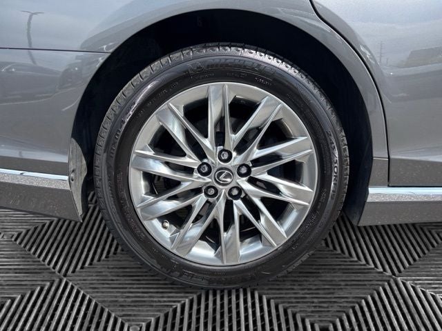 2022 Lexus LS 500 Base