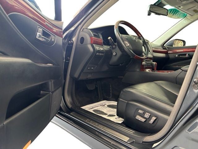 2010 Lexus LS 460 L