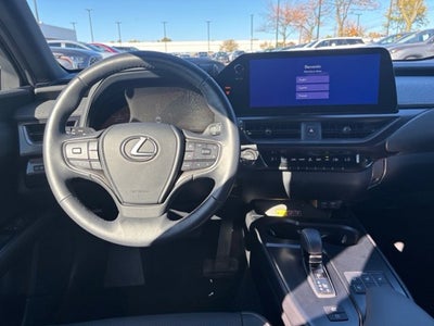 2025 Lexus UX 300h Premium