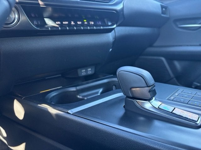 2025 Lexus UX 300h Premium