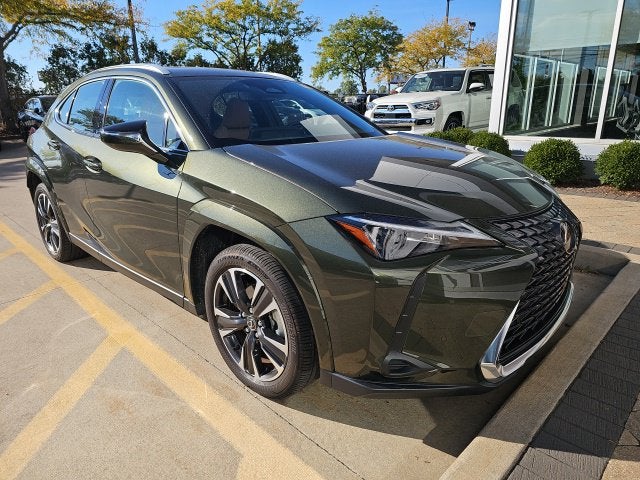 2025 Lexus UX 300h Premium