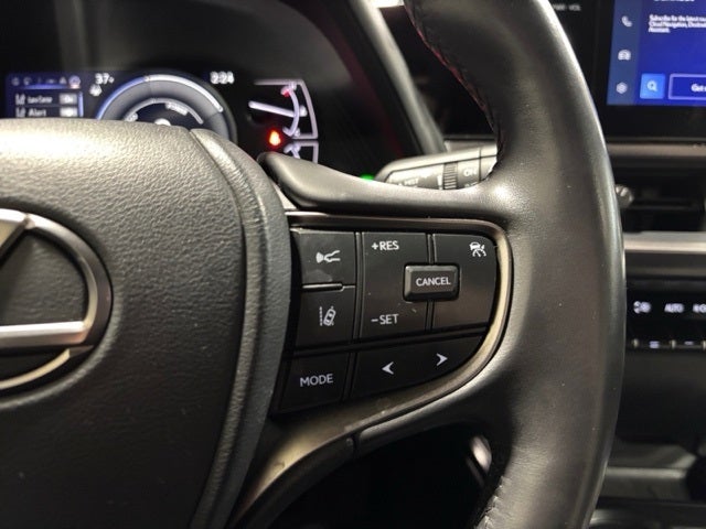 2024 Lexus UX 250h Base