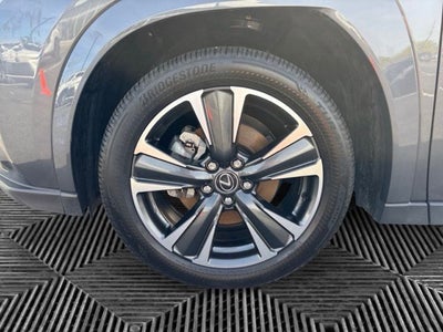 2025 Lexus UX 300h Premium