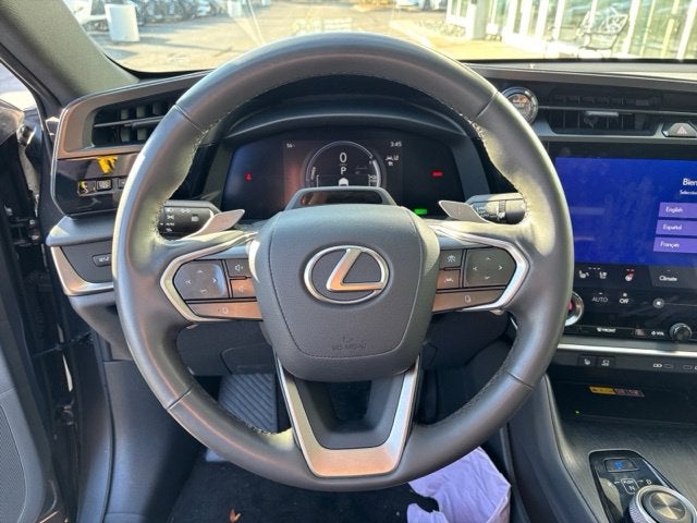 2023 Lexus RZ 450e Luxury