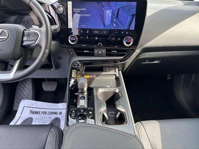 2025 Lexus NX 350h Luxury