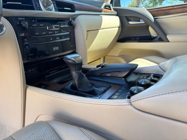 2017 Lexus LX 570