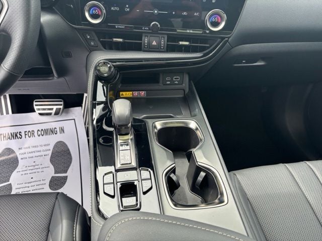 2025 Lexus NX PHEV 450h+ - Photo 20