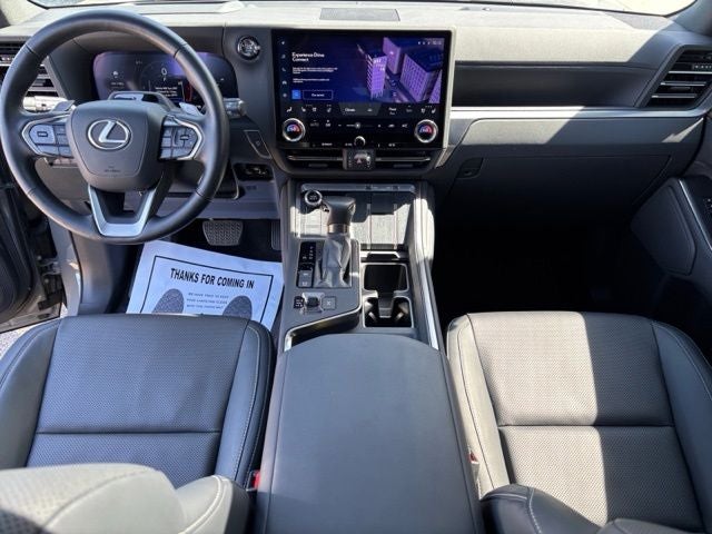 2025 Lexus GX Premium - Photo 13