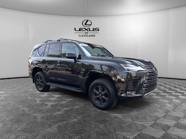 2025 Lexus LX Overtrail - Photo 2