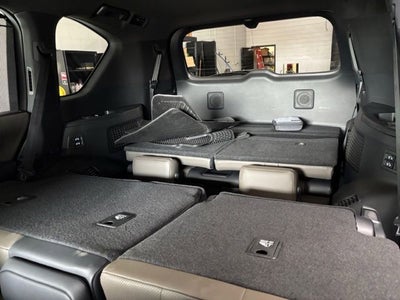 2025 Lexus LX 700h Overtrail