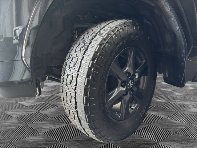 2025 Lexus LX 700h Overtrail