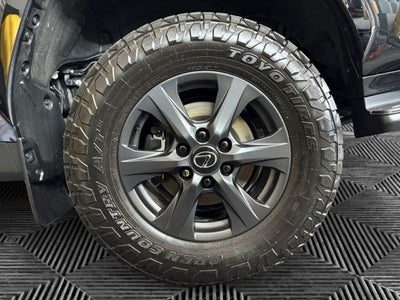 2025 Lexus LX 700h Overtrail