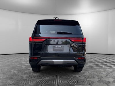 2025 Lexus LX 700h Overtrail