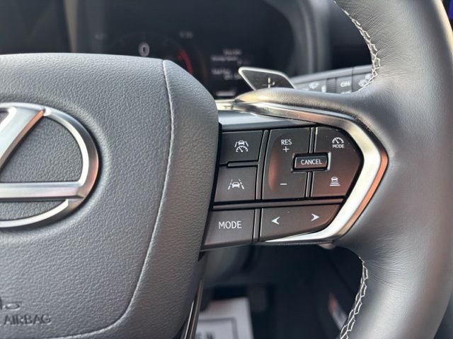 2025 Lexus LX 700h Overtrail