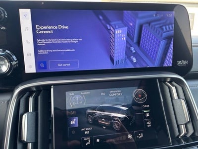 2025 Lexus LX 700h Overtrail