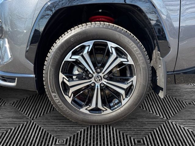 2025 Toyota RAV4 Plug-In Hybrid XSE