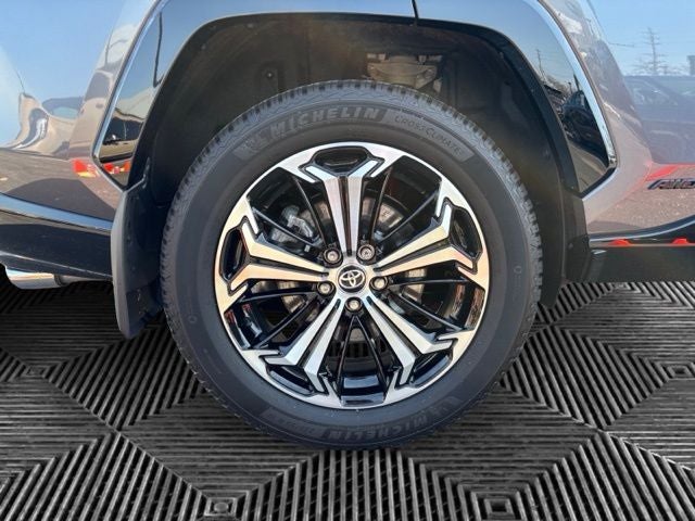 2025 Toyota RAV4 Plug-In Hybrid XSE