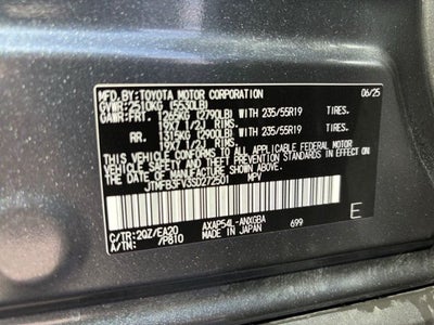 2025 Toyota RAV4 Plug-In Hybrid XSE