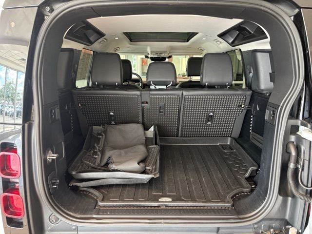 2022 Land Rover Defender 110 X-Dynamic SE
